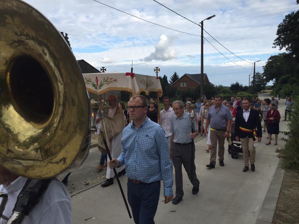 Na 25 jaar opnieuw processie in Attenrode 